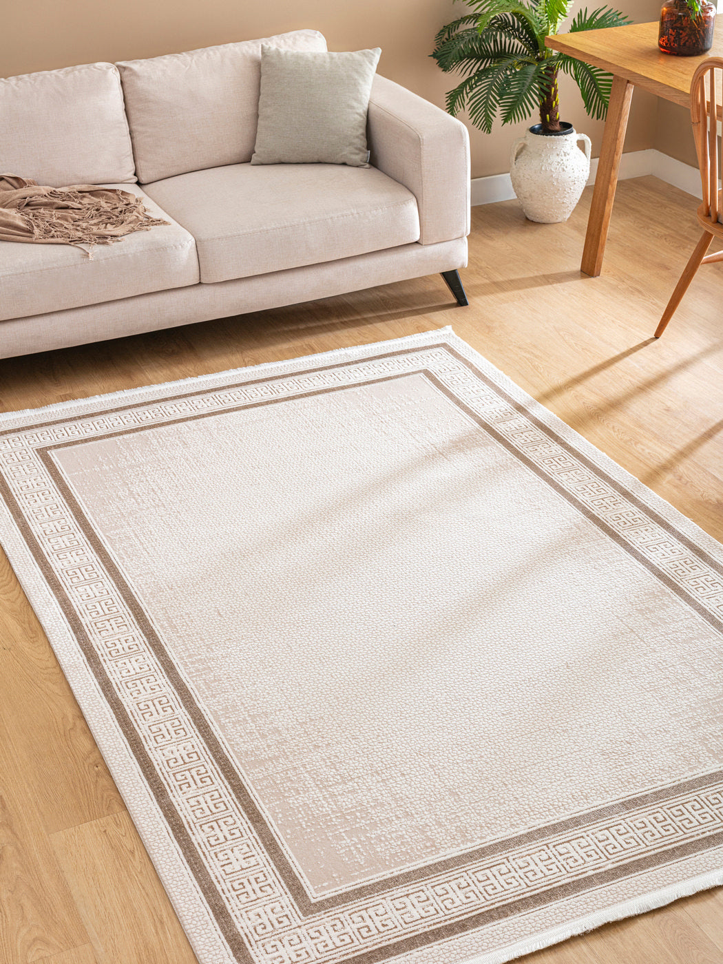 Alvin SandLjus – En varm balans av klassisk elegans