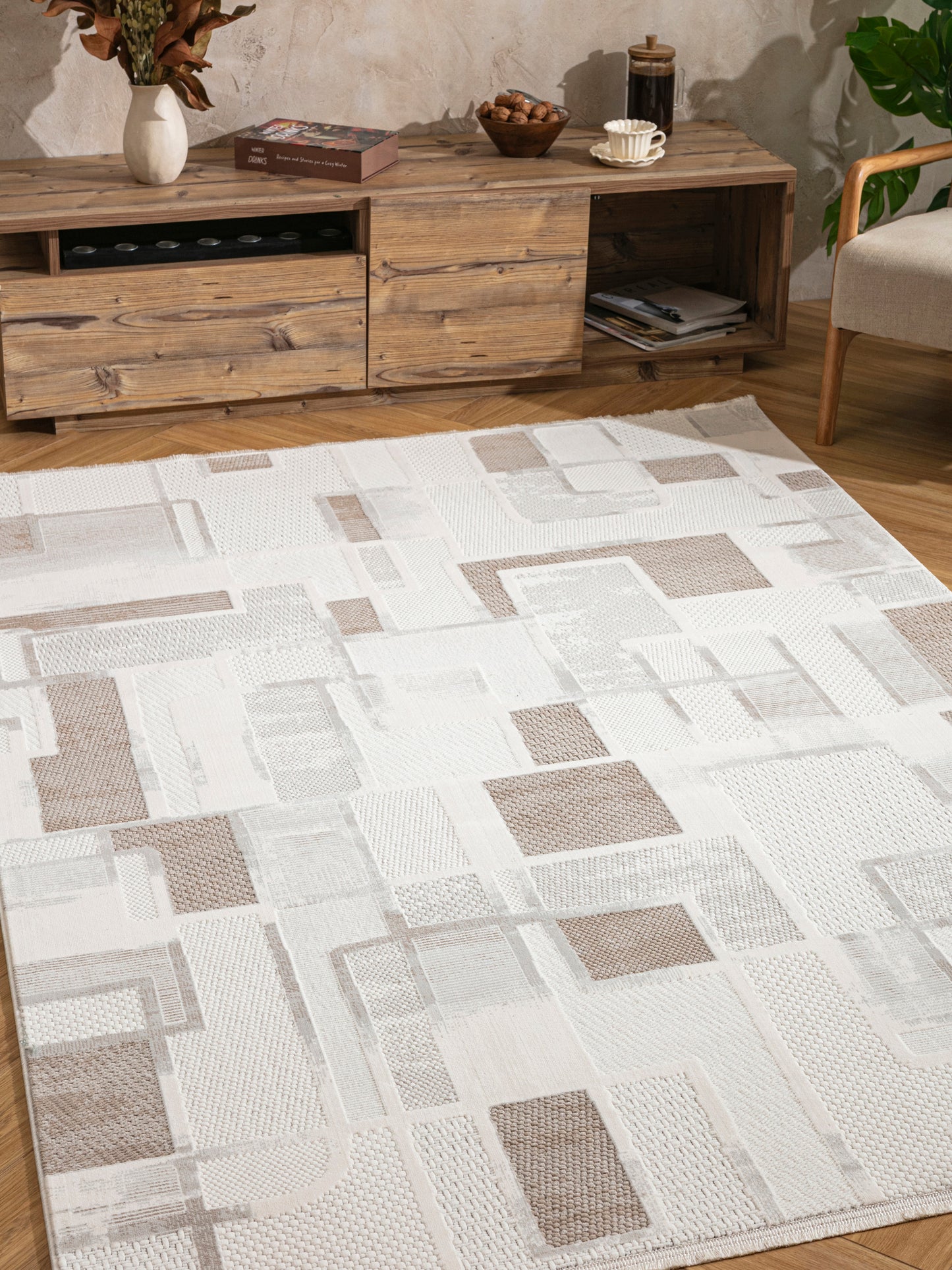 Jasmin BeigePatch – Ett modernt lapptäcke av struktur och ton