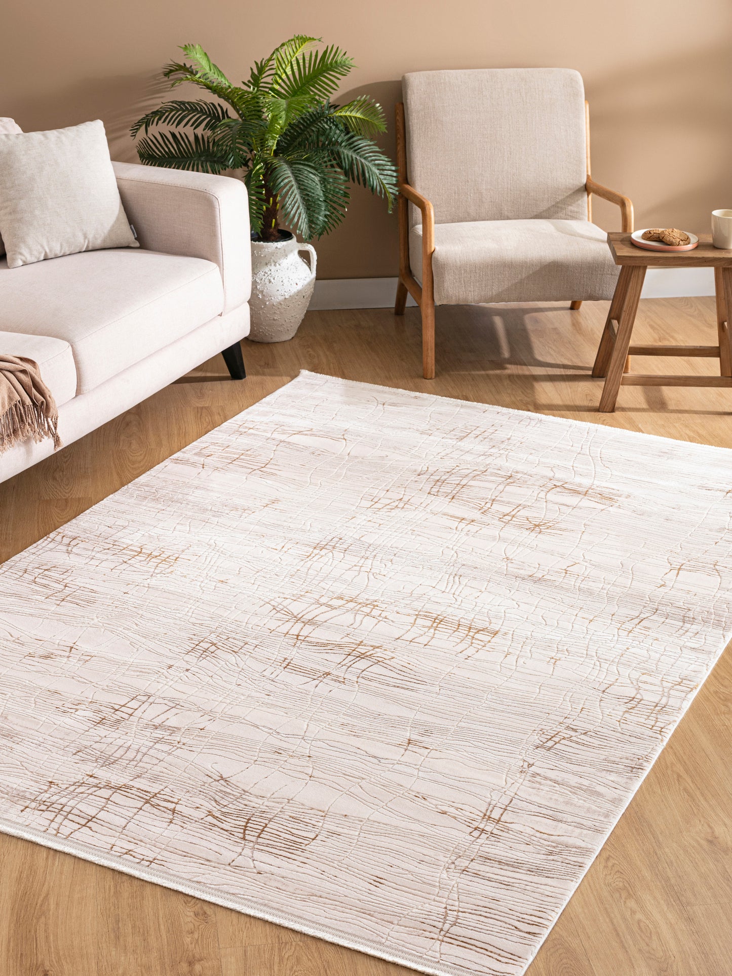 Ortaköy SandLinjär – Naturinspirerade linjer i varm sandton