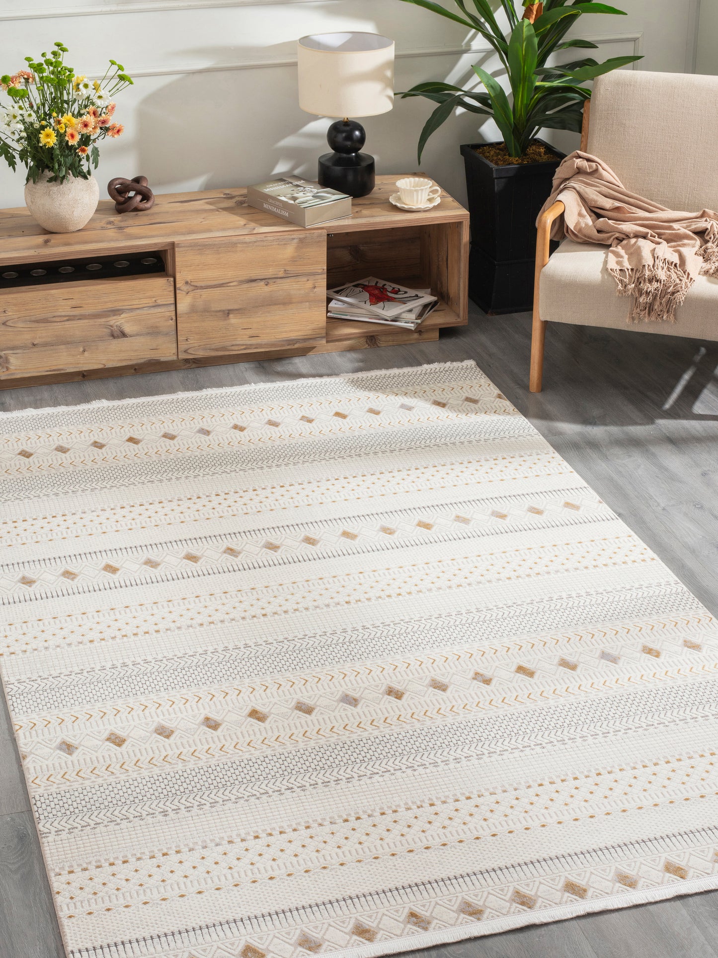 Premiere Dune – Matta med Nomadiska Ränder i Naturtoner