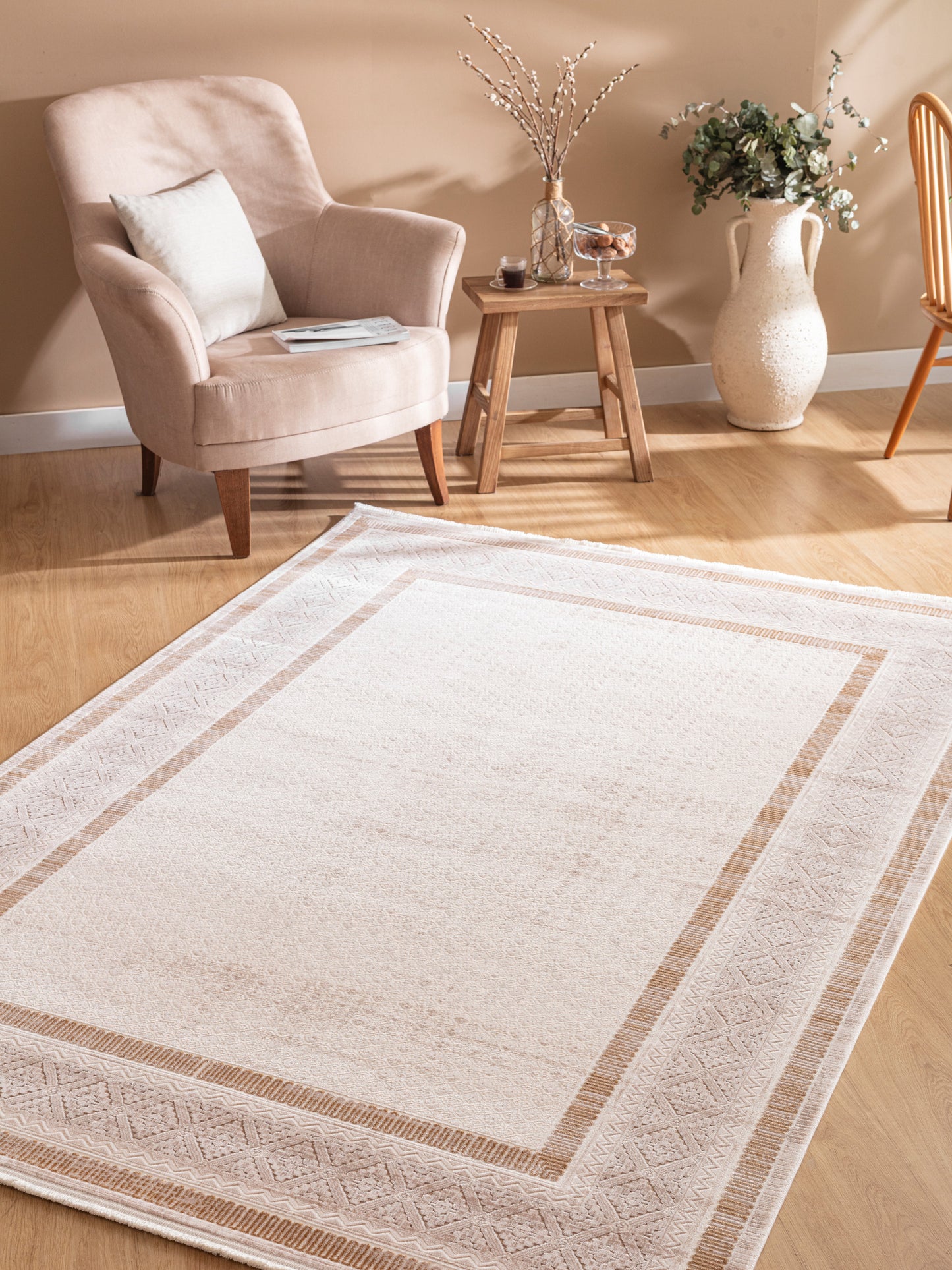 Yeditepe Arin – Klassisk Matta i Tidlös Design