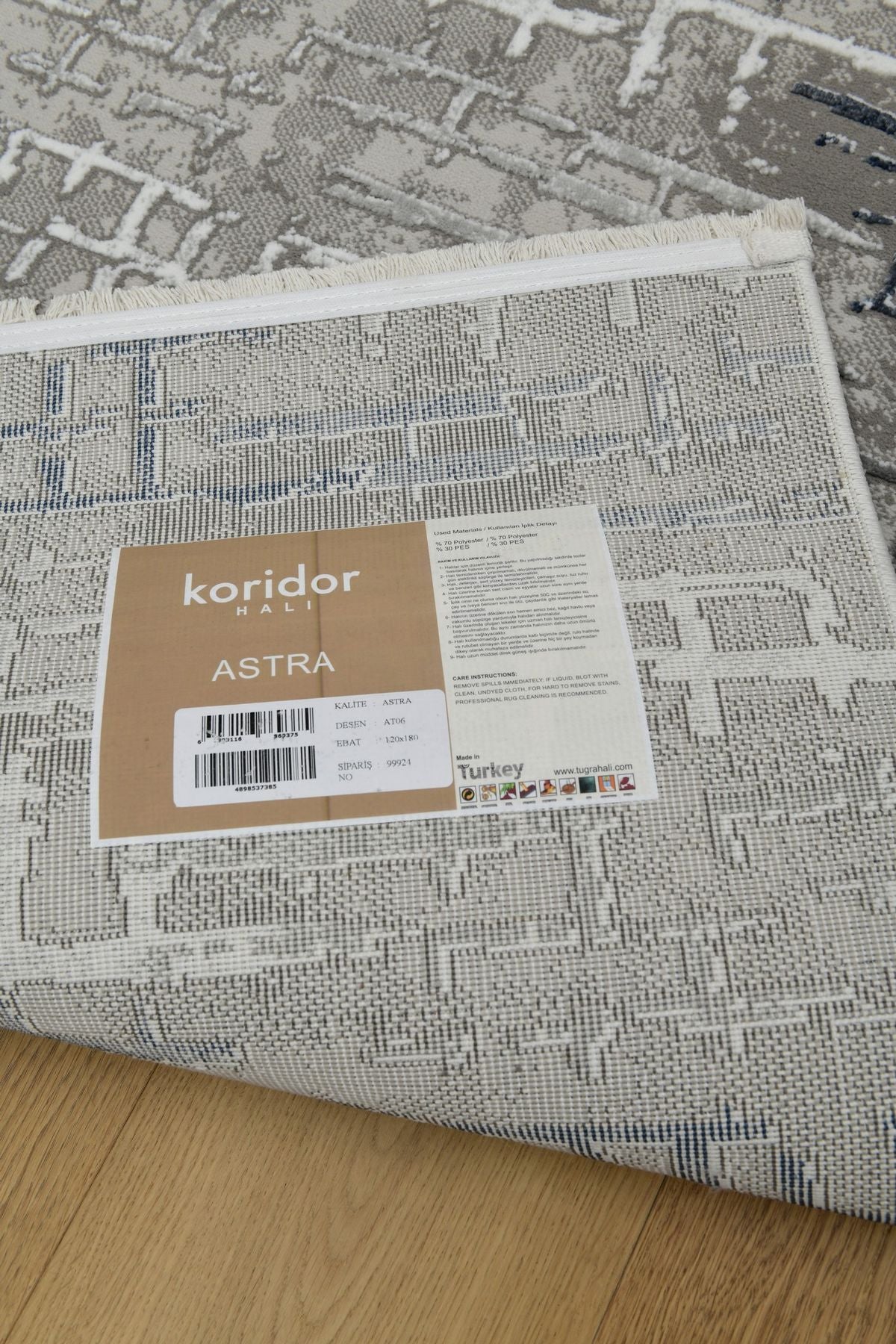 Astra GrafitBlå – Urban struktur i modern tappning