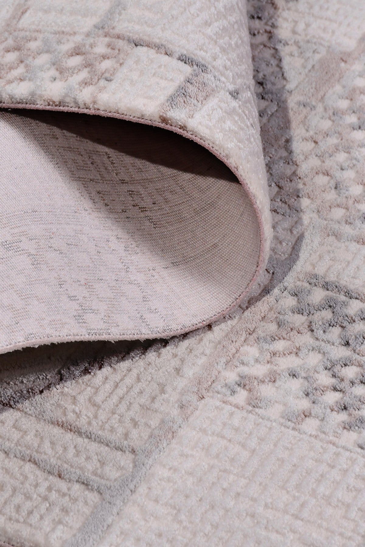 Eyfel Granit – Klassiska mönster i modern mosaik