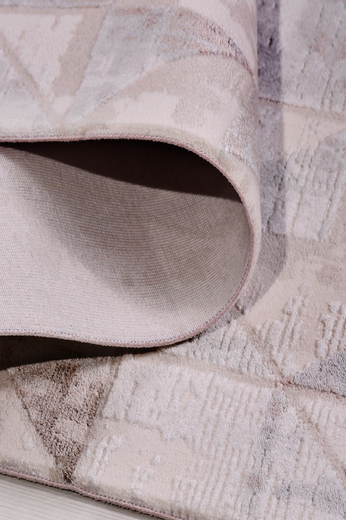 Eyfel StenMosaik – Geometrisk konst i naturens toner