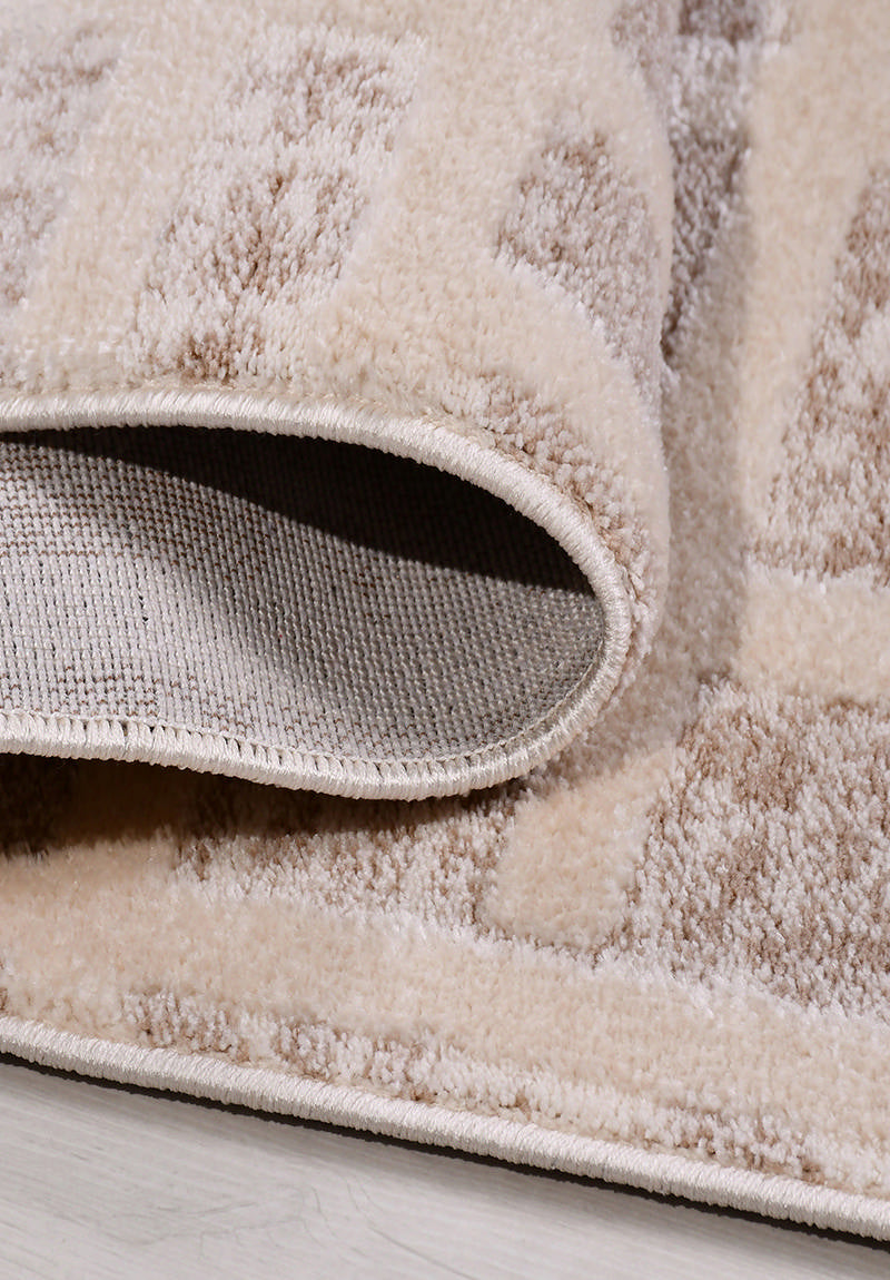 Florya Contrast – Mjuk Matta med Markerat Geometriskt Mönster i Varma Toner