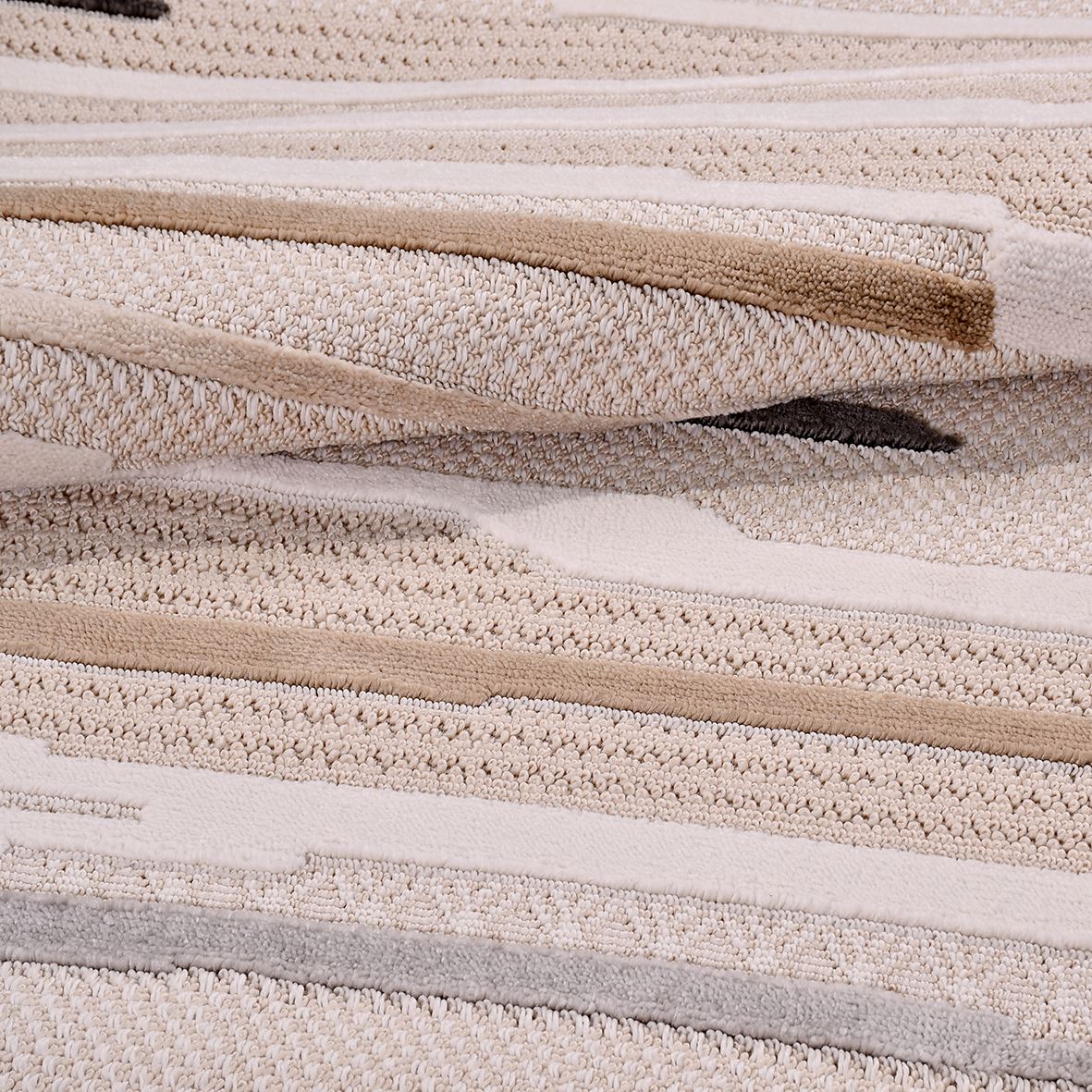 Izmir Siena – Kontraster i rörelse – modern elegans