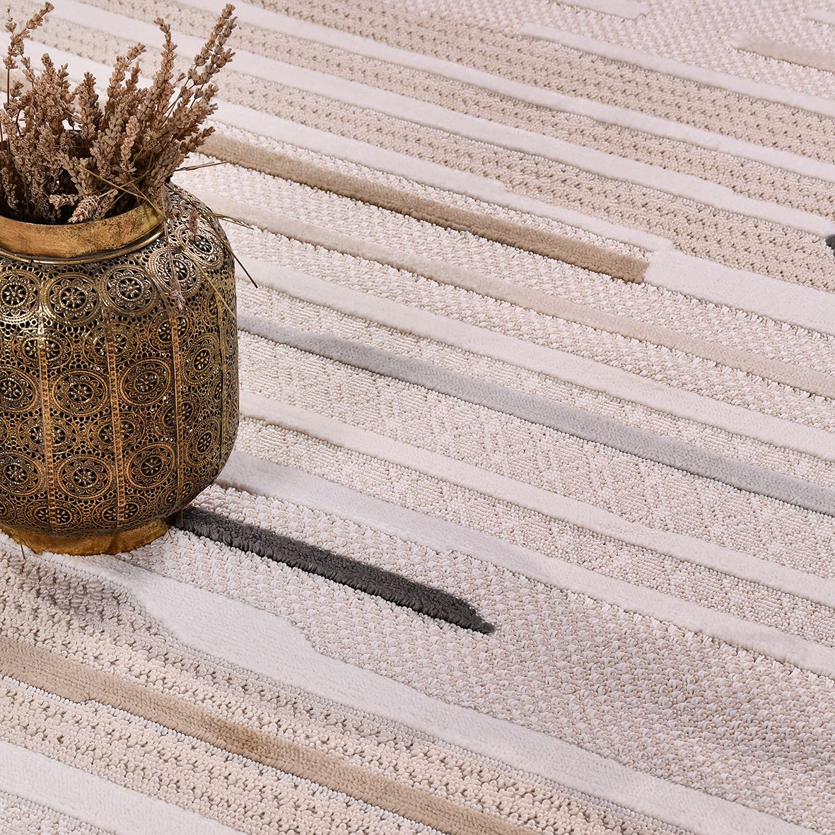 Izmir Siena – Kontraster i rörelse – modern elegans