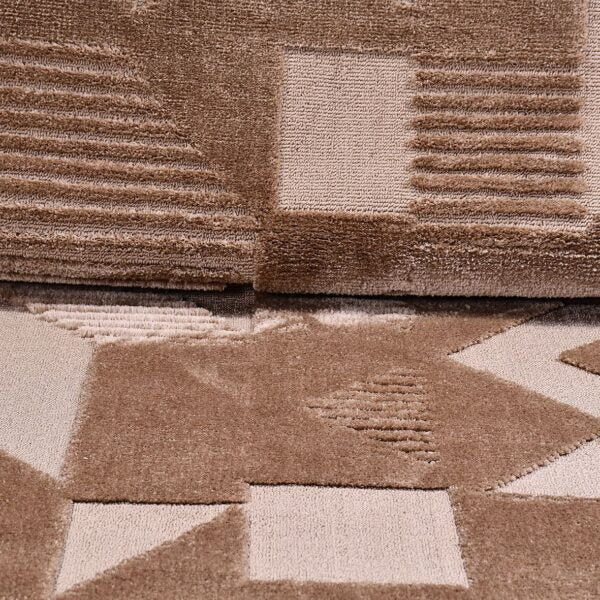 Izaka Sienna – Elegant struktur i varma toner