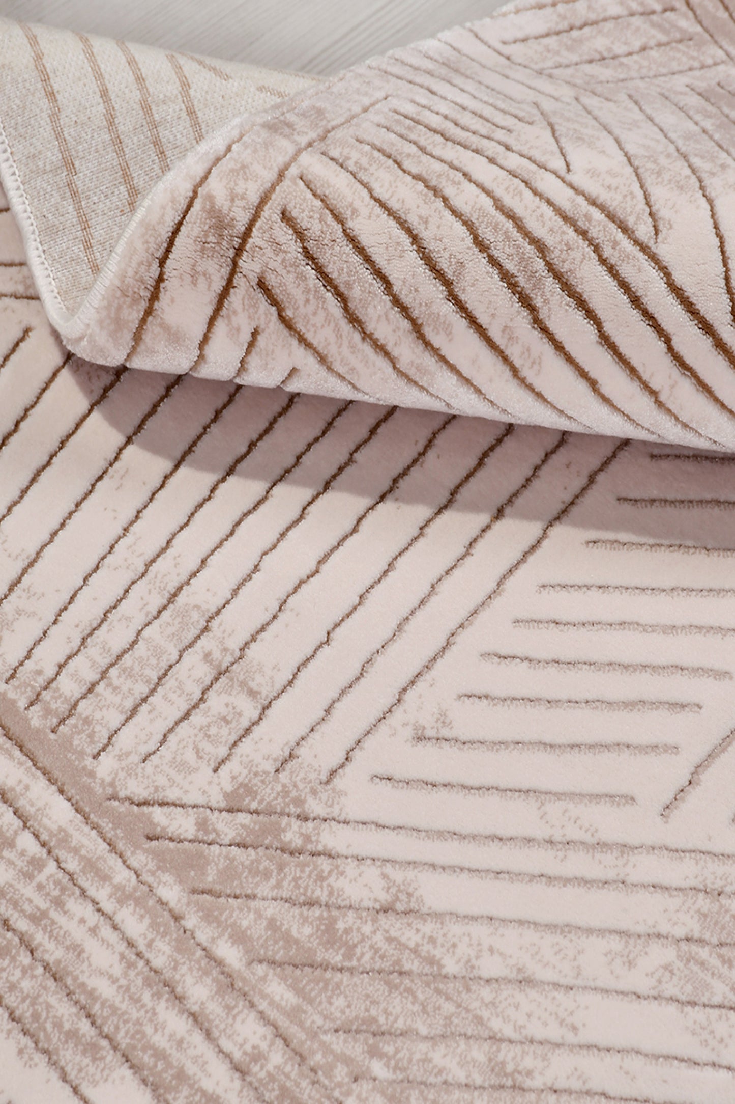 Ortaköy SandRelief – Harmonisk rörelse i mjuka toner