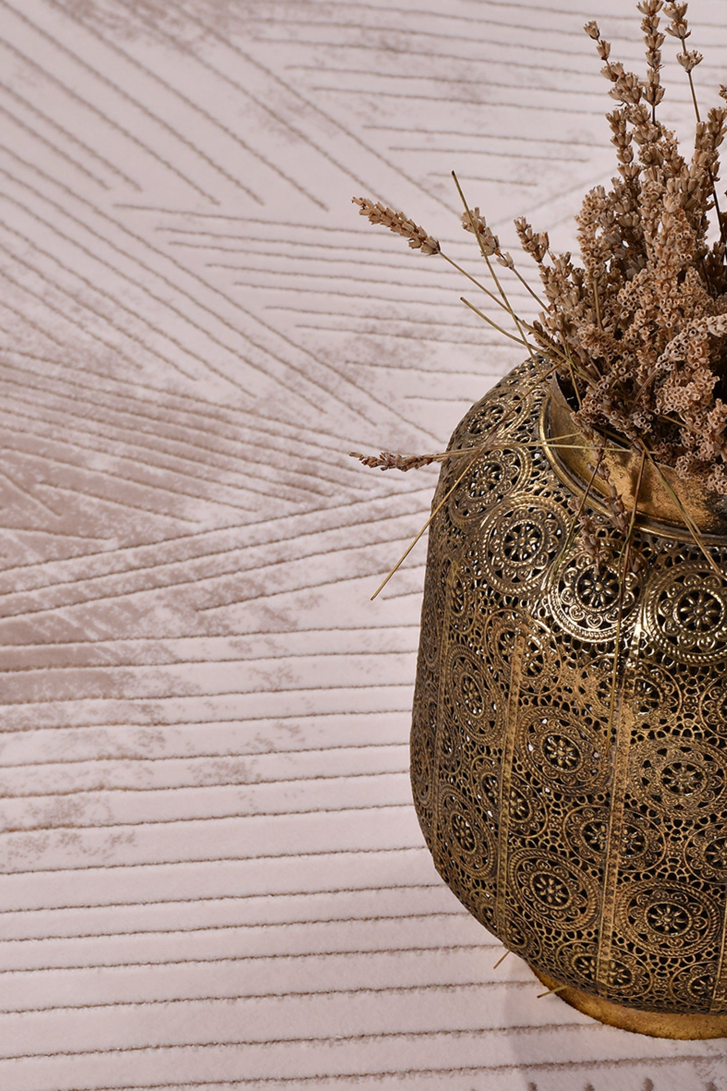 Ortaköy SandRelief – Harmonisk rörelse i mjuka toner