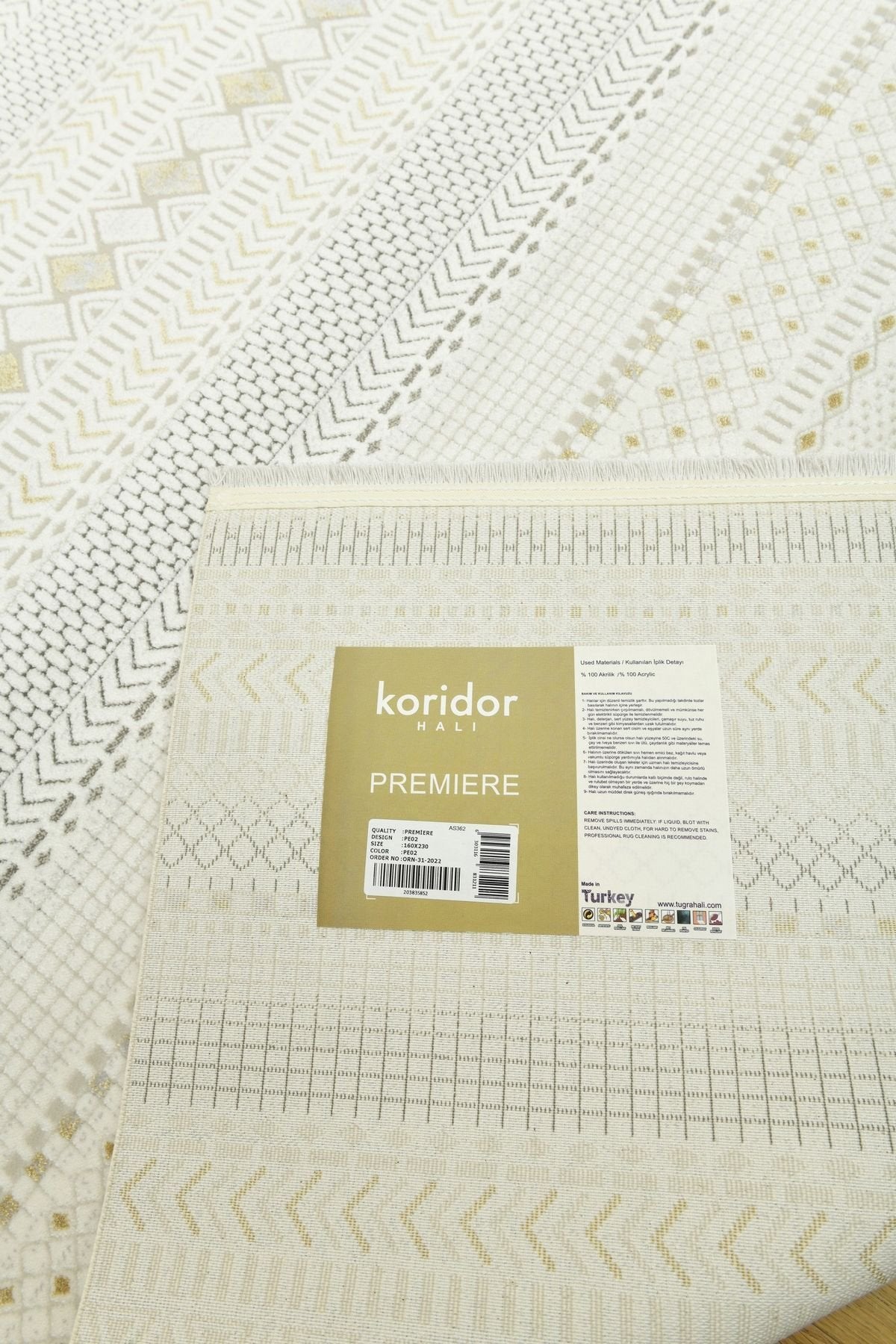 Premiere Dune – Matta med Nomadiska Ränder i Naturtoner