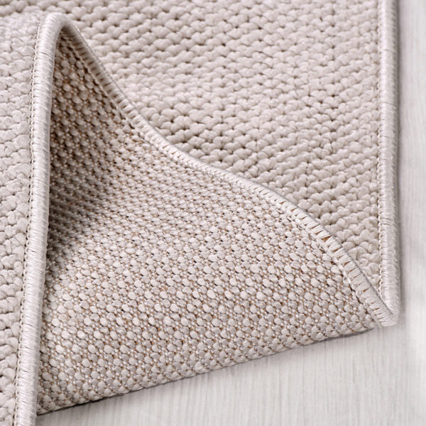 Selanik Nova – Handvävd Skandinavisk Matta med Fransar och Stilren Känsla