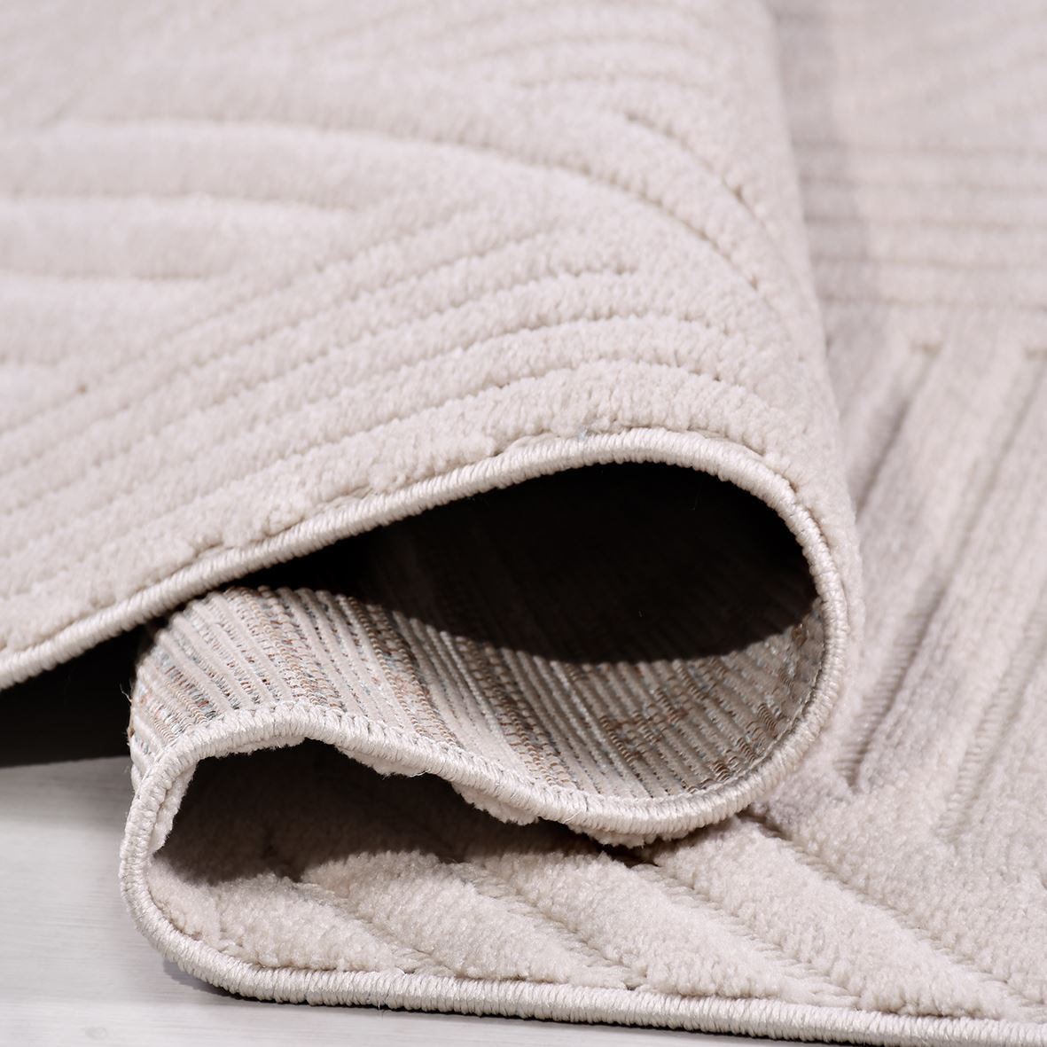 Tokyo Natt – Dammfri Matta med Tidlös Geometrisk Design och Mjuk Textur